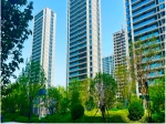 臨河而居，花樣綻放，少量實(shí)景現(xiàn)房，即買(mǎi)即住即辦證